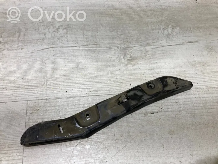 Skoda Octavia Mk3 (5E) Uchwyt / Mocowanie zderzaka przedniego 5e0807050