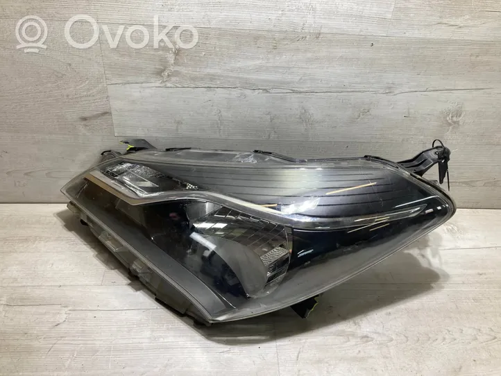 Toyota Yaris Headlight/headlamp 0D201HB2