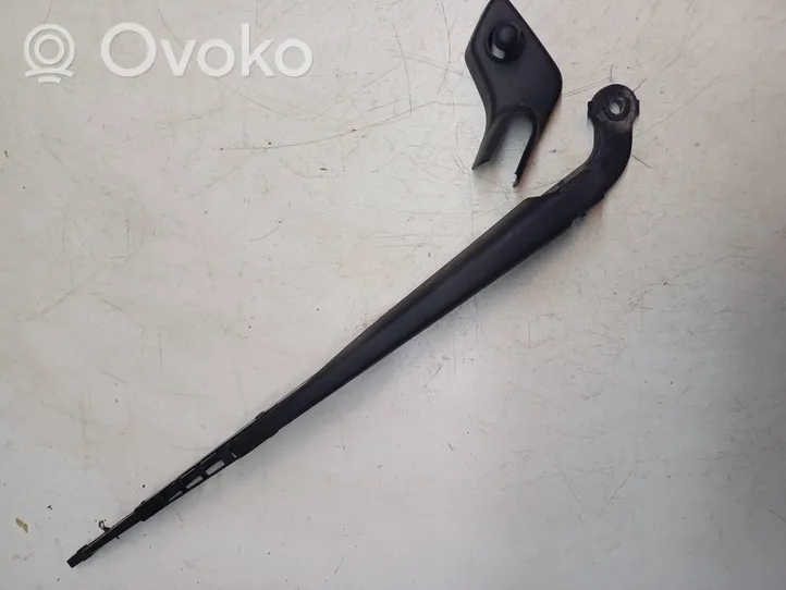 Volvo V70 Rear wiper blade arm 09483518