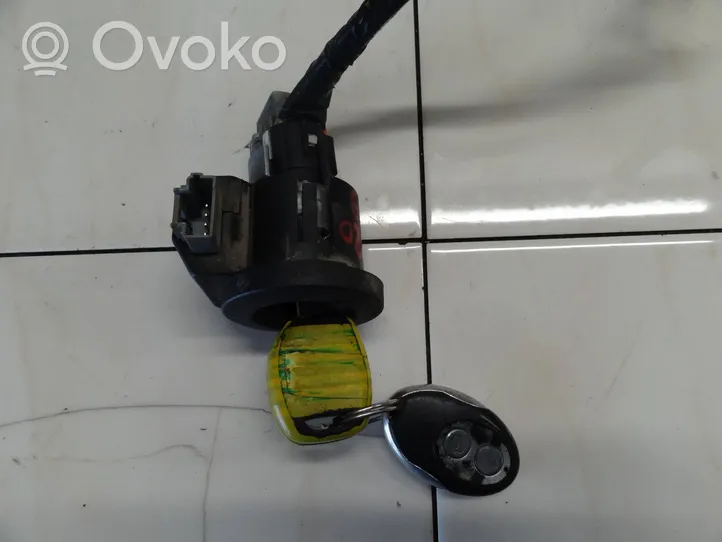 Opel Vivaro Ignition lock 
