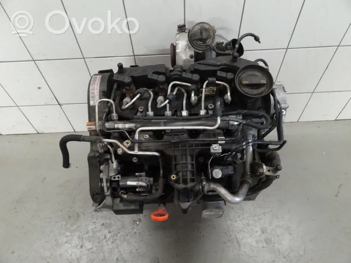 Volkswagen Touran II Moottori CAY
