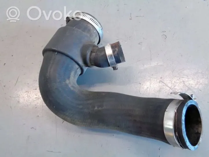 Audi A4 S4 B6 8E 8H Durite de refroidissement tube 