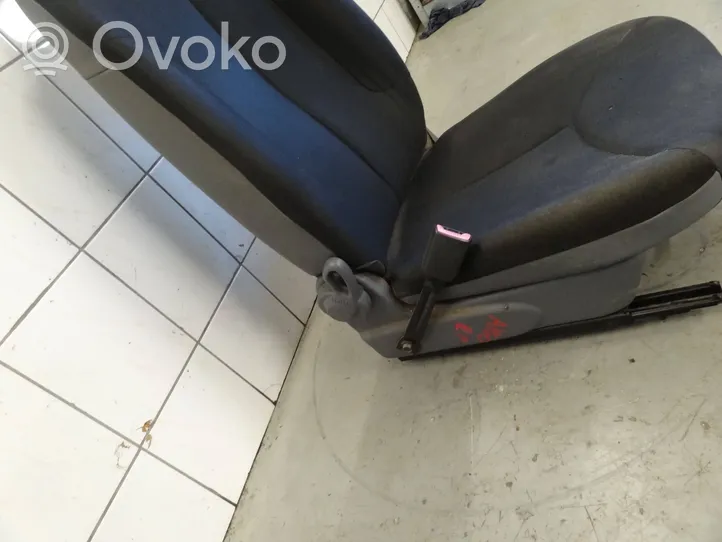 Toyota Aygo AB10 Fotel przedni kierowcy 