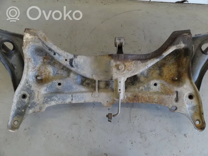 Toyota Aygo AB10 Front axle beam 