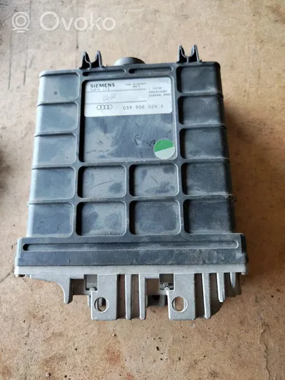 Audi 100 200 5000 C2 Sterownik / Moduł ECU 039906024D