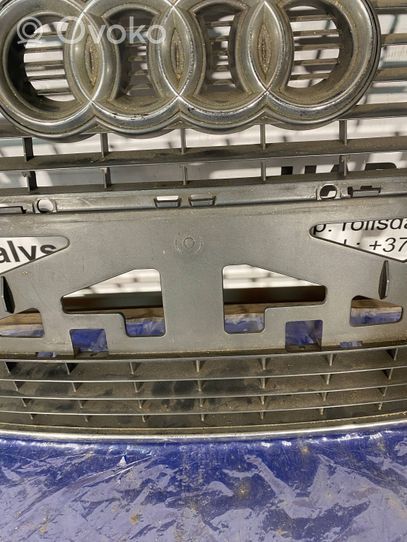 Audi A6 S6 C6 4F Maskownica / Grill / Atrapa górna chłodnicy 4F0853651