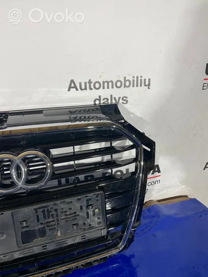 Audi A1 Front bumper upper radiator grill 8XA853651B