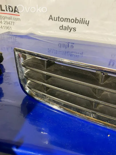 Audi A8 S8 D3 4E Grille inférieure de pare-chocs avant 4E0807953