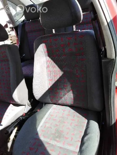 Seat Cordoba (6K) Fotel przedni kierowcy 