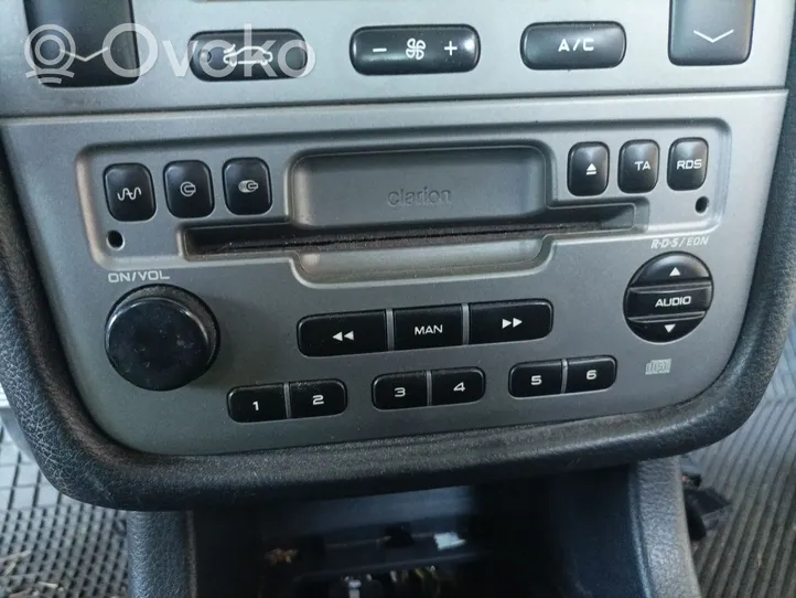 Peugeot 406 Hi-Fi-äänentoistojärjestelmä 96473407YW