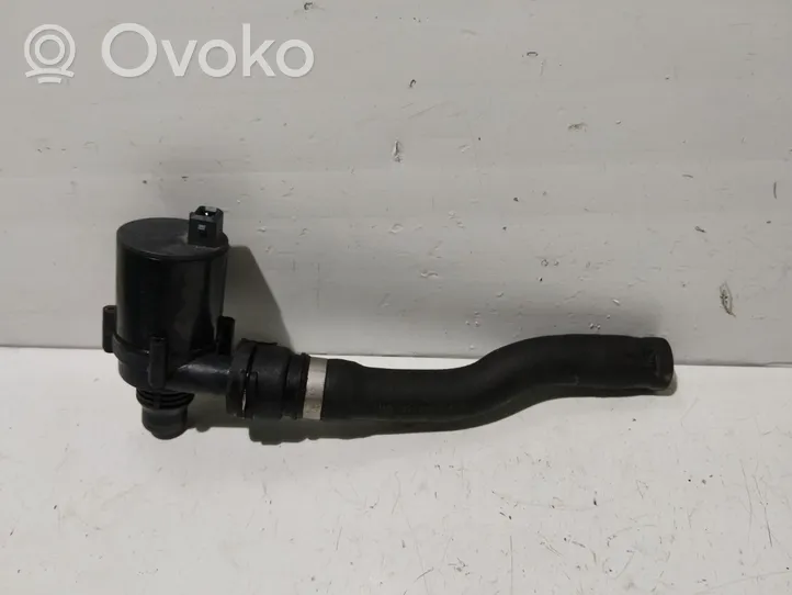 BMW X5 E70 Pompe de circulation d'eau 64116951549