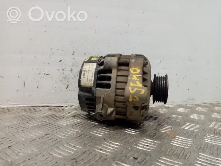 Opel Astra G Generatore/alternatore 93186485