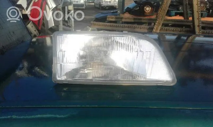 Citroen AX Lampa przednia 