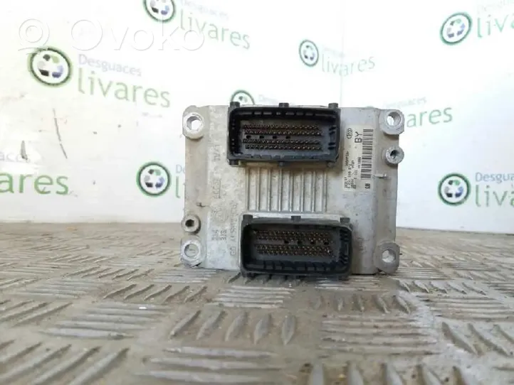 Opel Corsa C Sterownik / Moduł ECU 0261206072