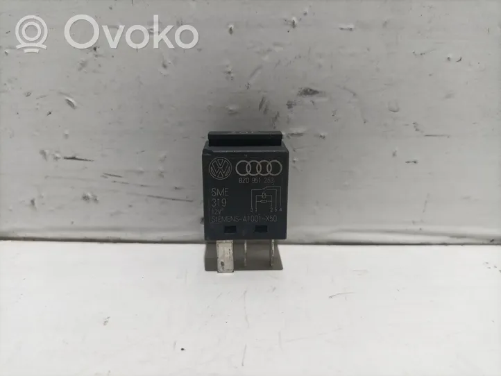 Volkswagen Passat Alltrack Other relay 8Z0951253