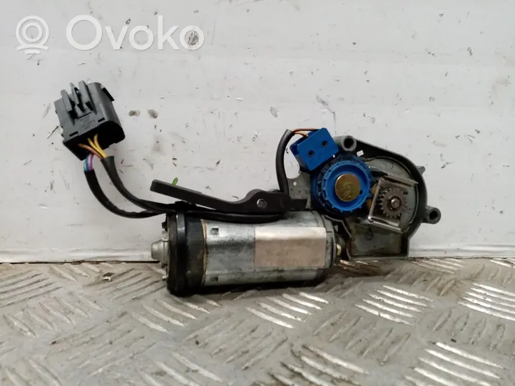 BMW 5 E34 Sunroof motor/actuator 12256e