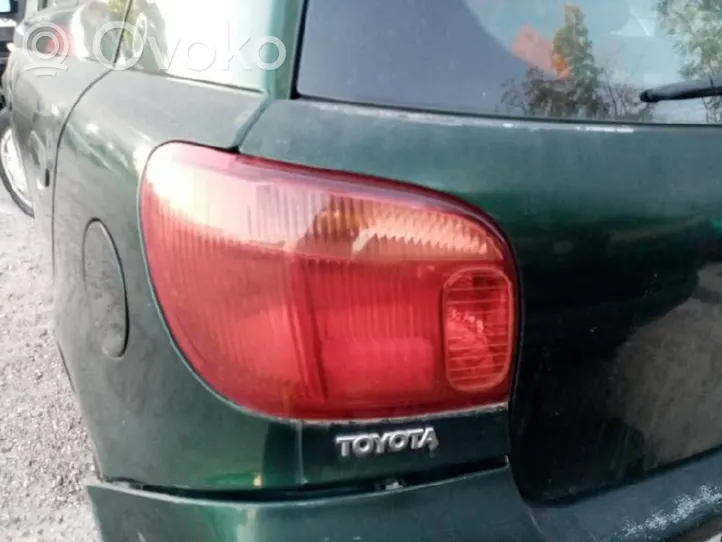 Toyota Yaris Verso Feux arrière / postérieurs 815630D070