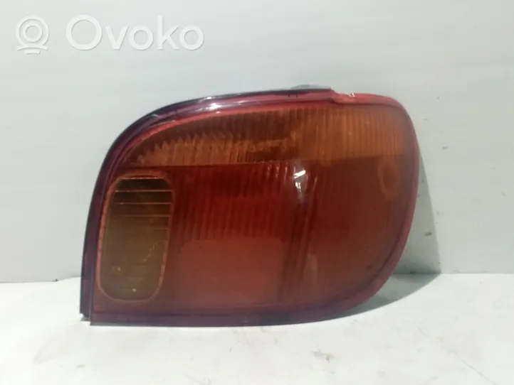 Toyota Yaris Verso Lampa tylna 815530D070