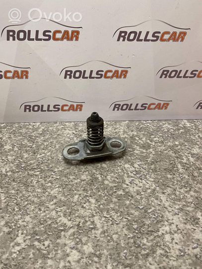 BMW 3 E46 Anello/gancio chiusura/serratura del vano motore/cofano 82298075123