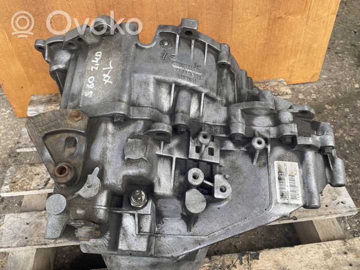 Volvo S80 Manual 5 speed gearbox 1023822