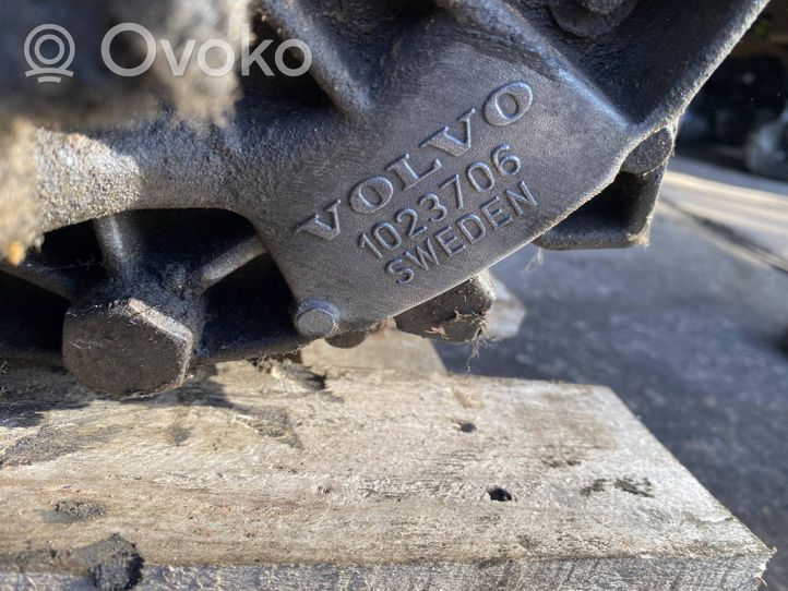 Volvo S70  V70  V70 XC Manualna 5-biegowa skrzynia biegów 1023704
