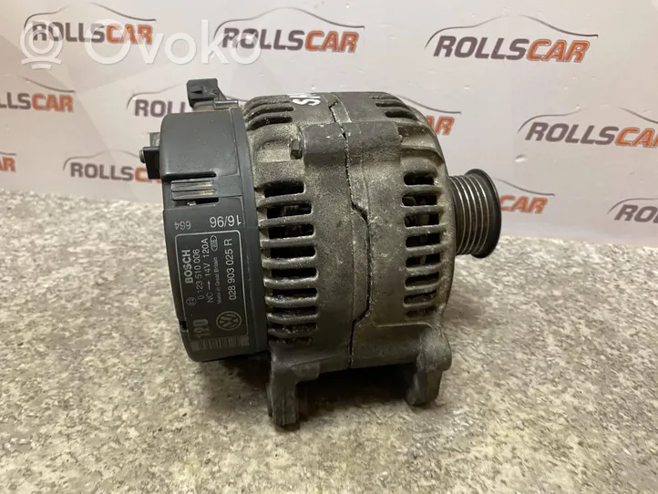 Volkswagen Sharan Generator/alternator 028903025R