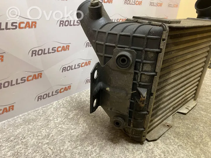 Audi A6 S6 C4 4A Canale guida dell’aria dell’intercooler 