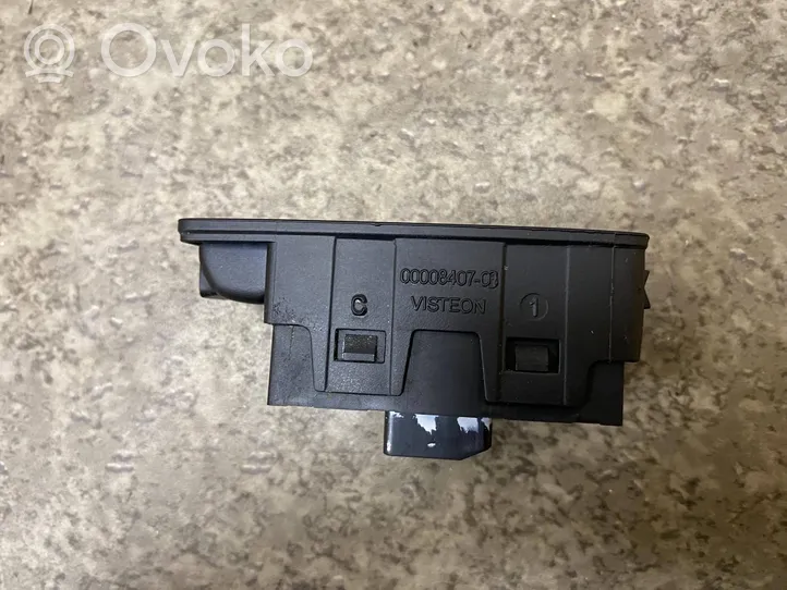 Opel Insignia A Electric window control switch 13301888