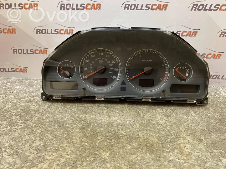 Volvo S60 Speedometer (instrument cluster) 30746112