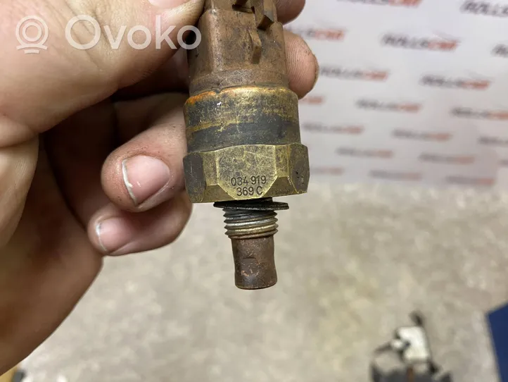 Audi A6 S6 C4 4A Sonde de température de liquide de refroidissement 034919369C