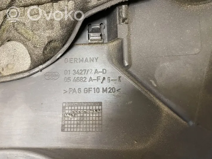 Audi A4 S4 B6 8E 8H Osłona górna silnika 013427