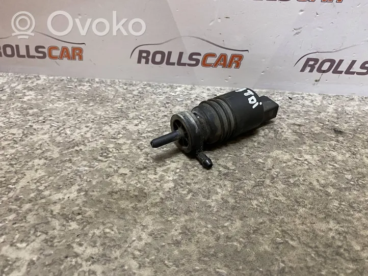 Audi A4 S4 B6 8E 8H Pompe de lave-glace de pare-brise PA6GBGF30