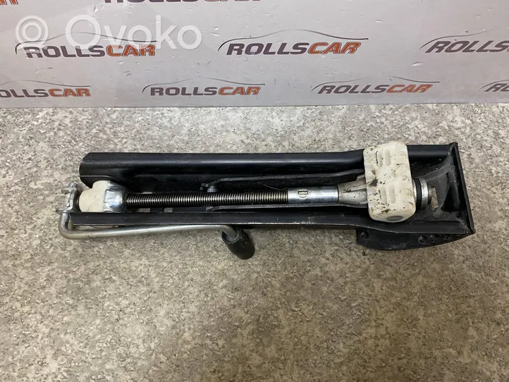 Mercedes-Benz E W211 Cric di sollevamento A2115830215