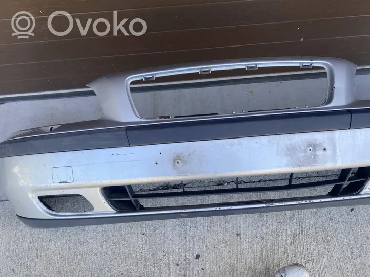 Volvo V70 Front bumper 09484239443