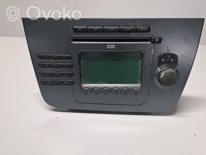 Seat Toledo III (5P) Unité principale radio / CD / DVD / GPS 5P1035186B