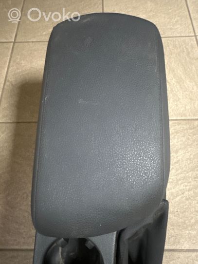 BMW X1 E84 Armrest 105011073