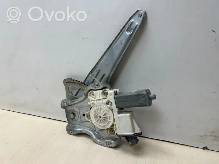 Toyota Avensis T250 Front door window regulator motor 992045100