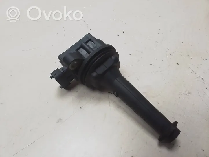 Volvo XC70 Bobine d'allumage haute tension 0221604001