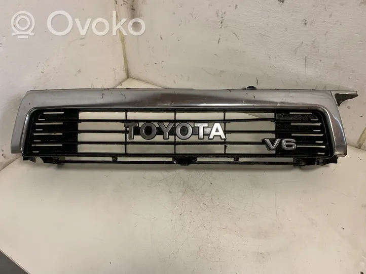 Toyota 4 Runner N120 N130 Etupuskurin ylempi jäähdytinsäleikkö 5310089165