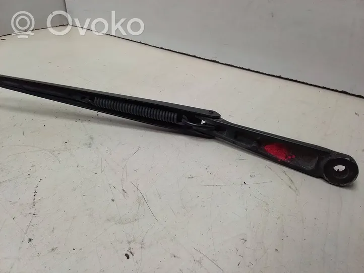 Ford Focus Windshield/front glass wiper blade 