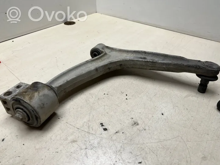 Opel Vectra C Etu-alatukivarren haarukkavipu 024413015