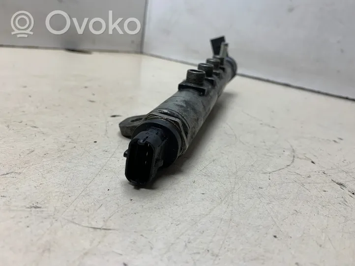 Opel Vectra C Fuel main line pipe 352002