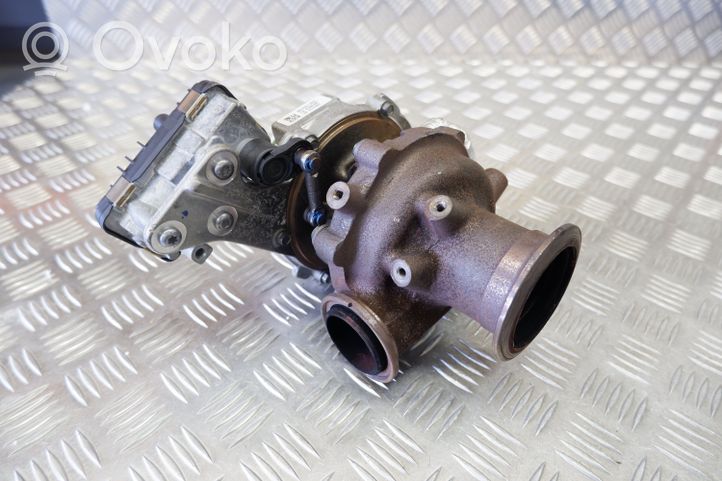 BMW 5 G30 G31 Turbine 8579212