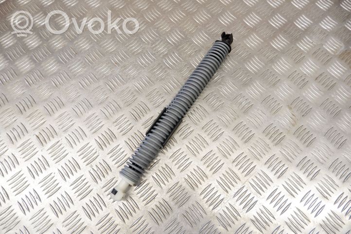 BMW 5 G30 G31 Tailgate/trunk/boot tension spring 7366403
