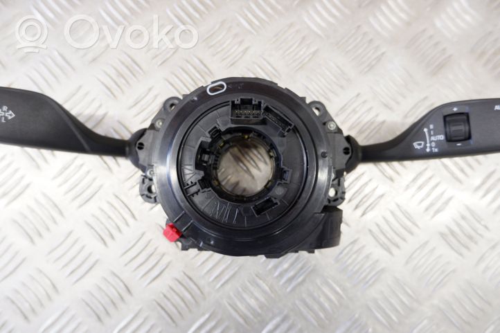 BMW 5 G30 G31 Leva/interruttore dell’indicatore di direzione e tergicristallo 61316839776