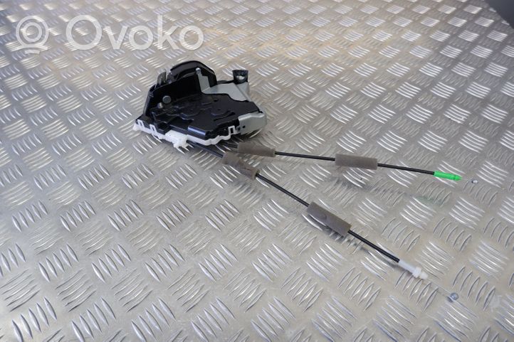 Toyota Yaris Cross Serrure de porte avant 690300D130