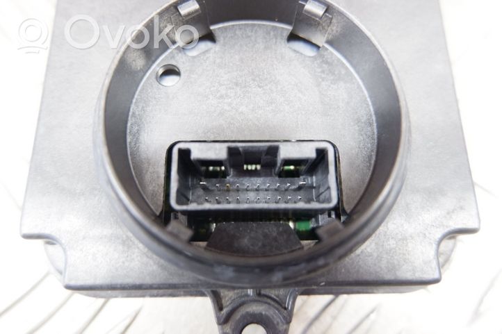 Toyota Prius (XW50) Module de contrôle de ballast LED 8990847010