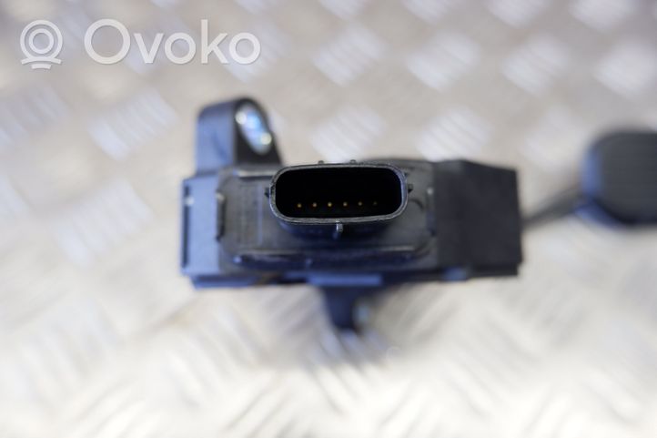 Toyota Prius (XW50) Accelerator throttle pedal 781100W110