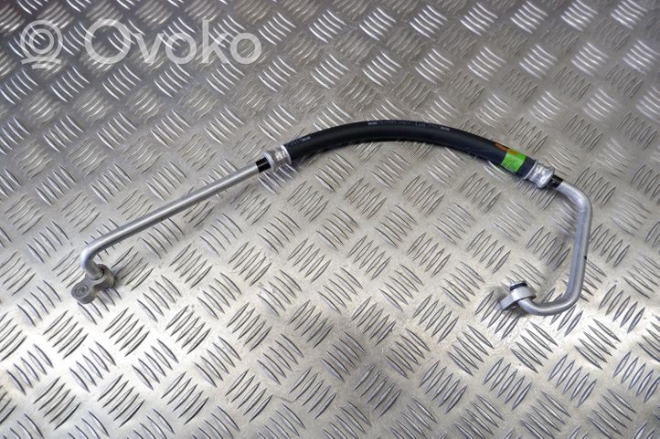 Toyota Yaris XP210 Трубка (трубки)/ шланг (шланги) кондиционера воздуха 88711K0030