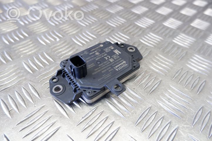 Toyota Yaris XP210 Sensore radar Distronic 882100D040